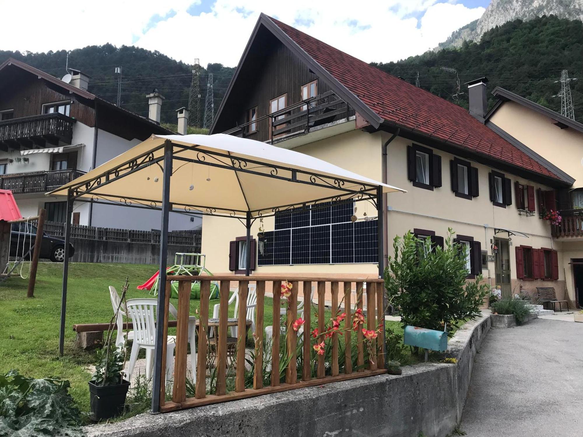 Ostello Casa Morit Pontebba Buitenkant foto